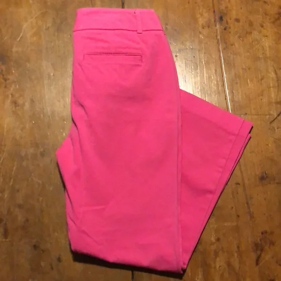 CHAUS pink capris, size 4, GUC - Picture 5 of 6